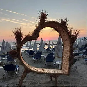 Fari Hotel Golem (Tirana)