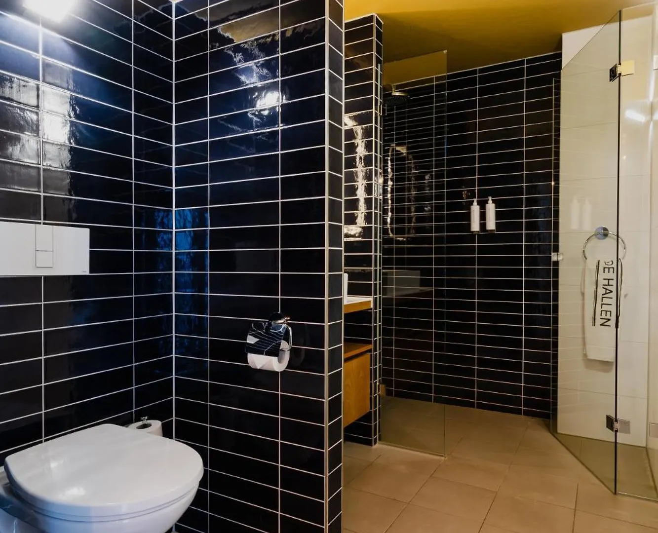 Apartments De Hallen Amsterdam Paesi Bassi